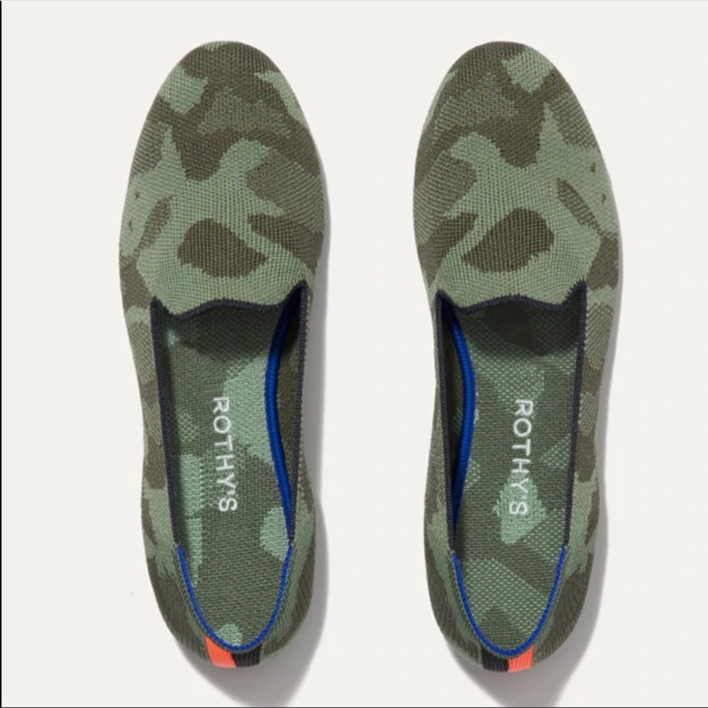 Rothy’s The Loafer Round Toe Slip On in Olive Camo Green Size 9